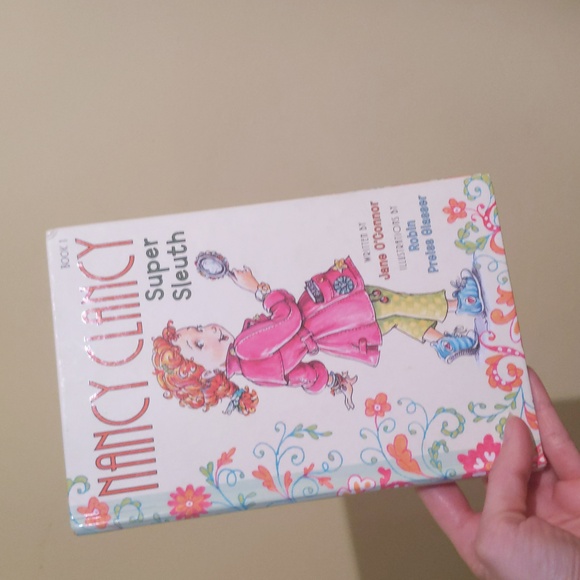 Nancy Clancy Super Sleuth (Book #1) by Jane O'Connor Hardcover Book - Picture 1 of 3